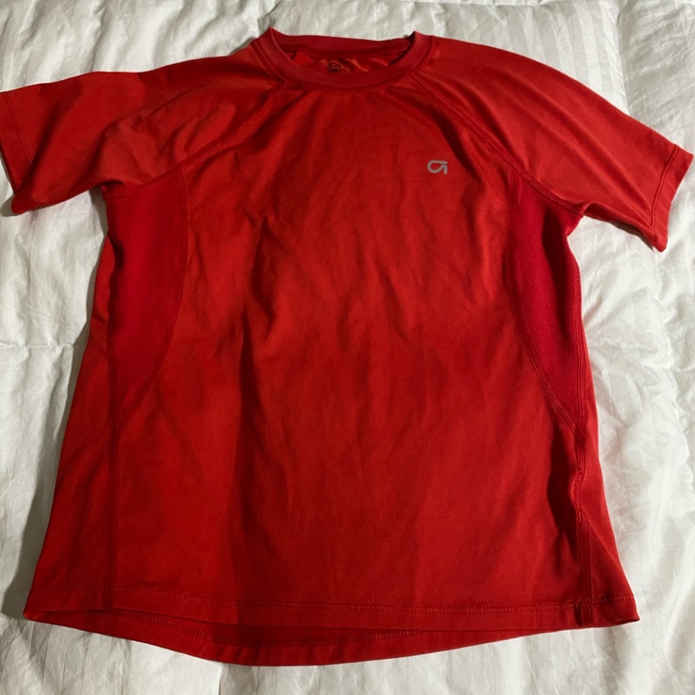 GAP Dri-fit T Youth Medium Tee